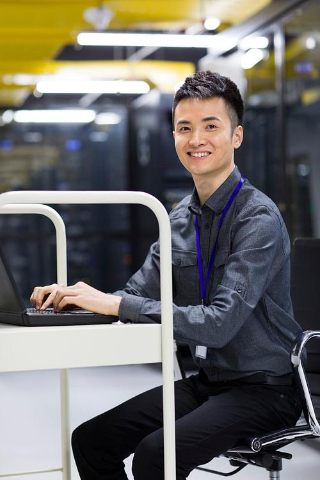 王懿德 - 湖北省甄峭信息技术咨询有限责任公司王懿德